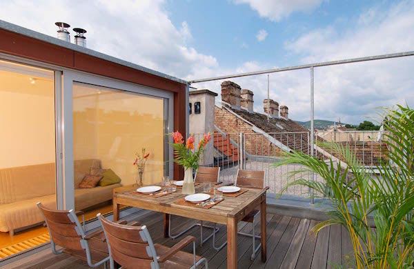 Dachterrasse des Apartments U4-Hietzing